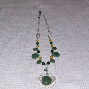 Paparazzi Emarld Stone Necklace